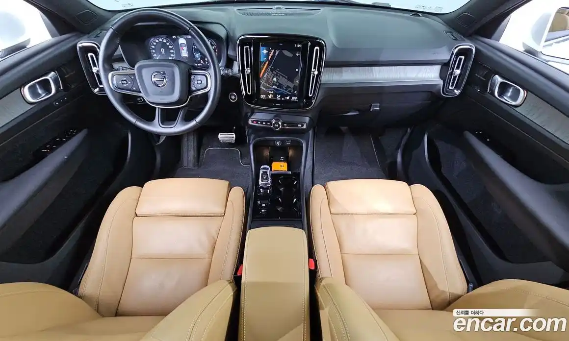 Volvo XC40 2021 2.0 Автомат в Москве № 164424, фото 14