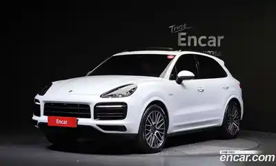 Porsche Cayenne, 2020