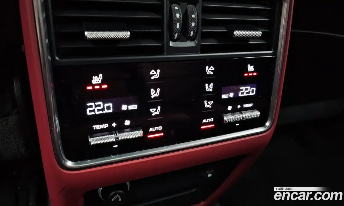 Porsche Cayenne 2020 3.0 Автомат в Москве № 165448, фото 18