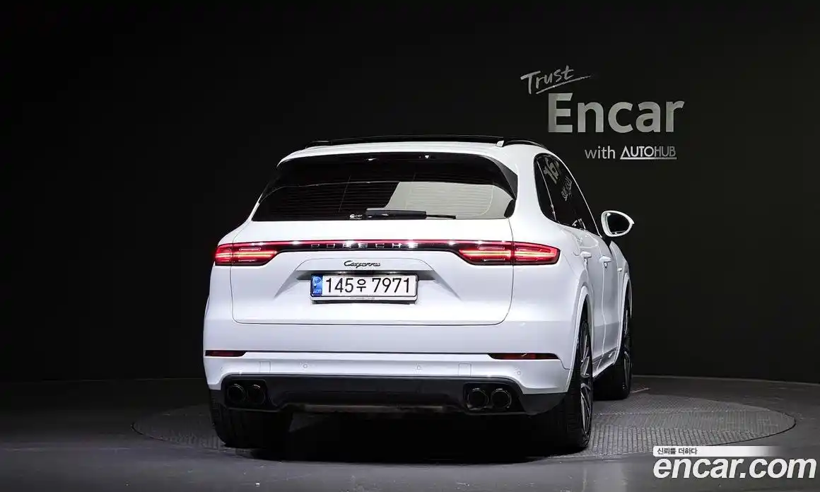 Porsche Cayenne 2020 3.0 Автомат в Москве № 165448, фото 4