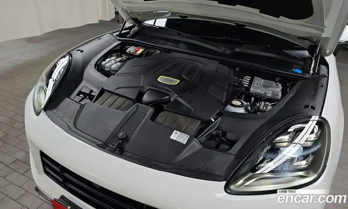 Porsche Cayenne 2020 3.0 Автомат в Москве № 165448, фото 6