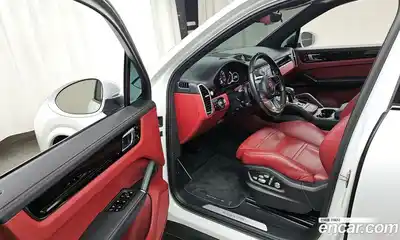 Porsche Cayenne 2020 3.0 Автомат в Москве № 165448, миниатюра 10