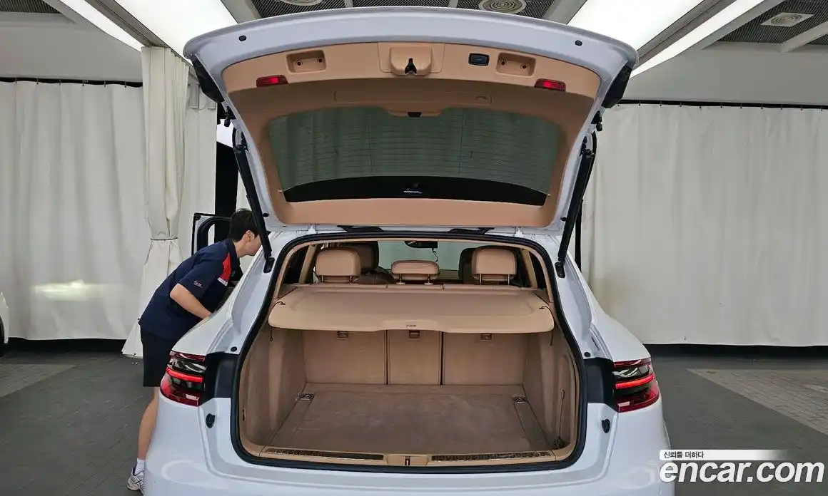 Porsche Macan 2015 3.0 Автомат в Москве № 165655, фото 14