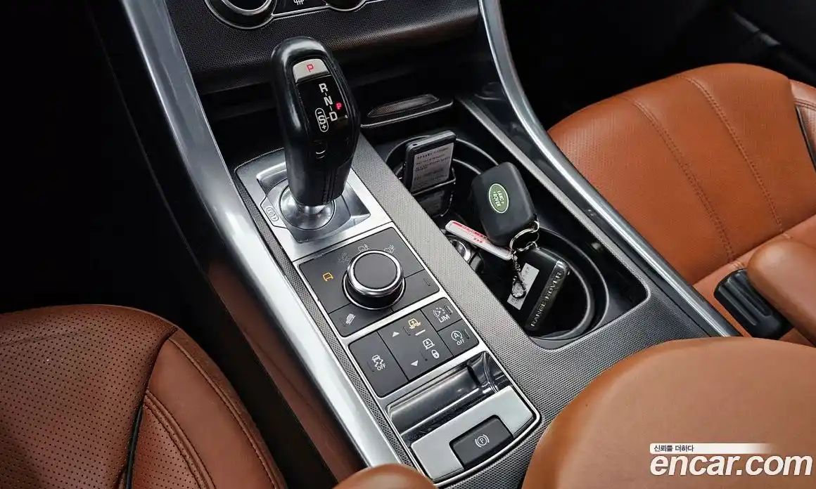 Land Rover Range-Rover Sport 2017 3.0 Автомат в Москве № 166393, фото 9