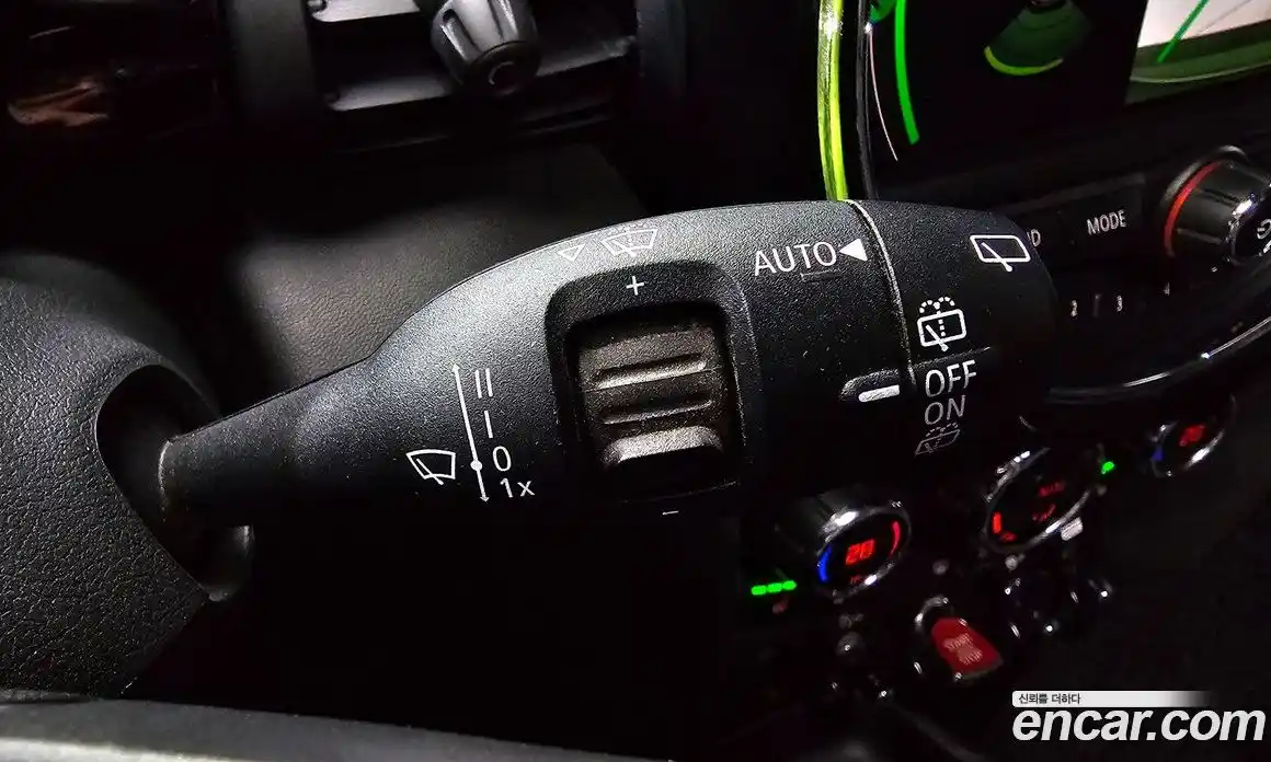 Mini Cooper 2020 1.5 Автомат в Москве № 166936, фото 8