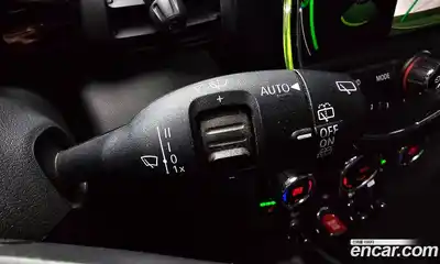 Mini Cooper 2020 1.5 Автомат в Москве № 166936, миниатюра 8