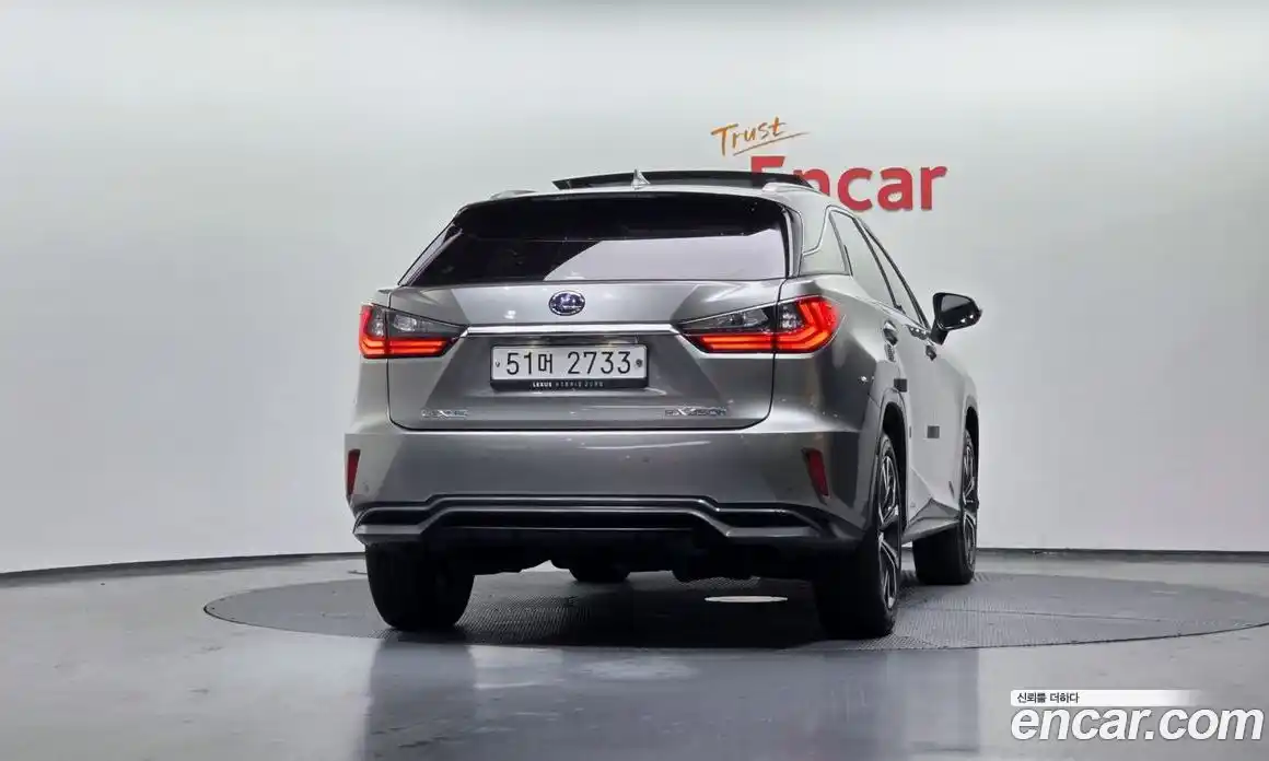 Lexus RX 2017 3.5 Автомат в Москве № 168194, фото 13