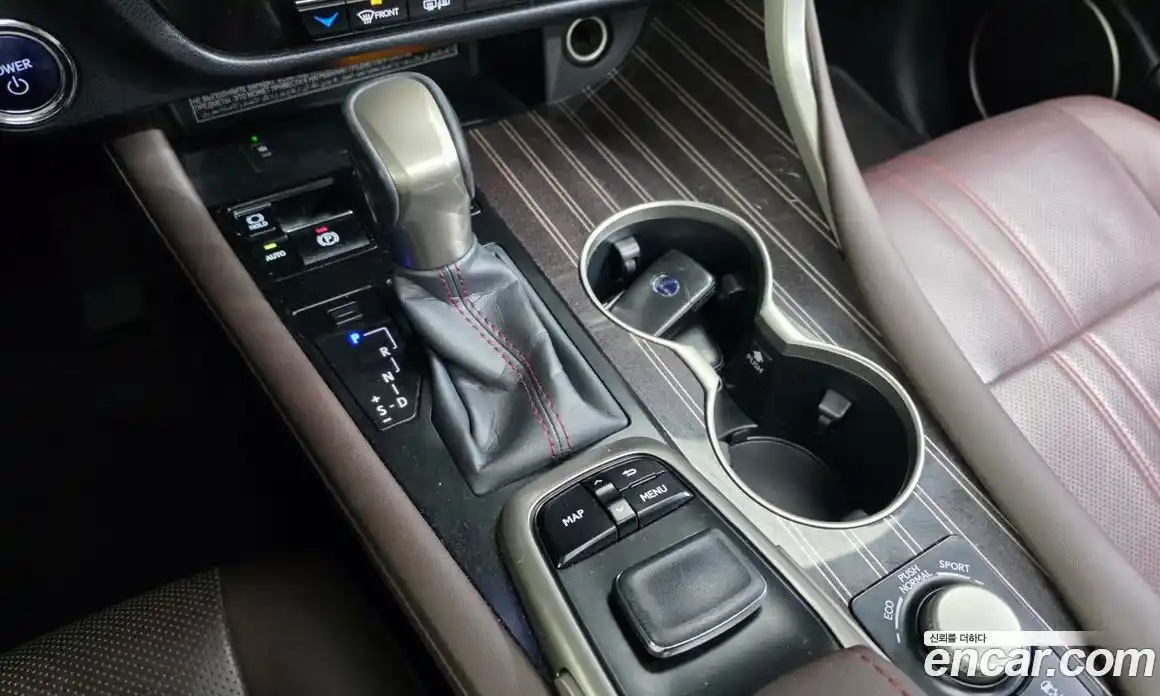 Lexus RX 2017 3.5 Автомат в Москве № 168194, фото 6