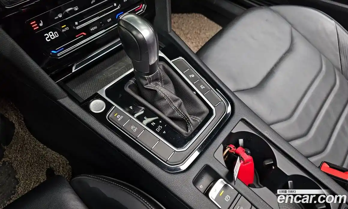 Volkswagen Arteon 2022 2.0 Автомат в Москве № 168883, фото 4