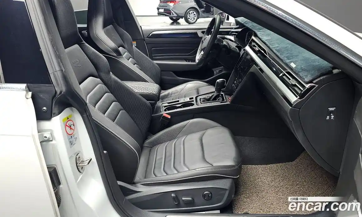 Volkswagen Arteon 2022 2.0 Автомат в Москве № 168883, фото 6