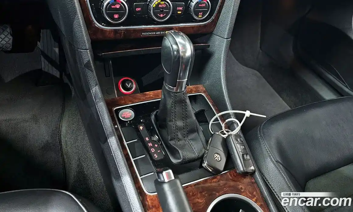 Volkswagen Passat 2013 2.5 Автомат в Москве № 168884, фото 20