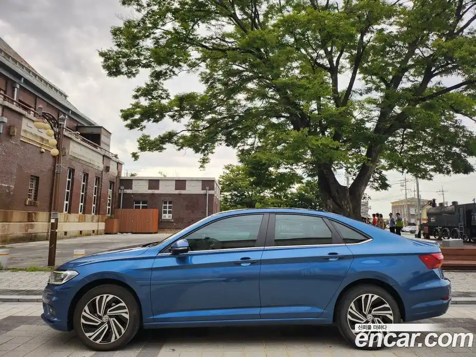 Volkswagen Jetta 2020 1.4 Автомат в Москве № 169199, фото 8