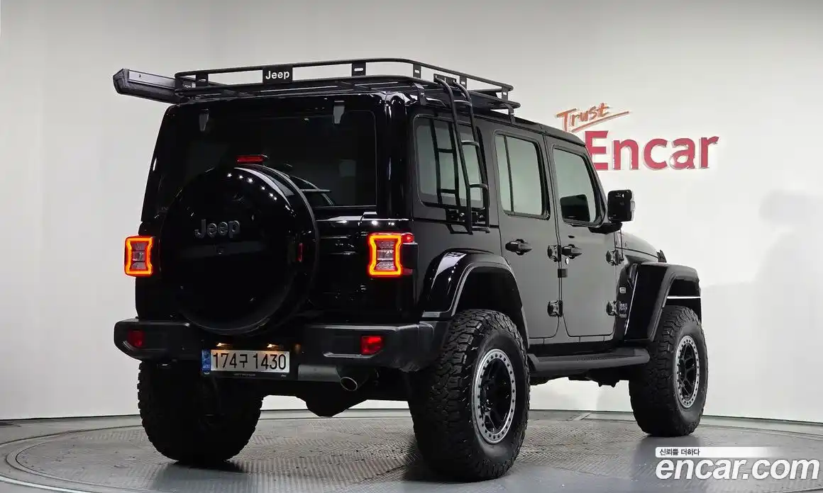 Jeep Wrangler 2021 2.0 Автомат в Москве № 169416, фото 1