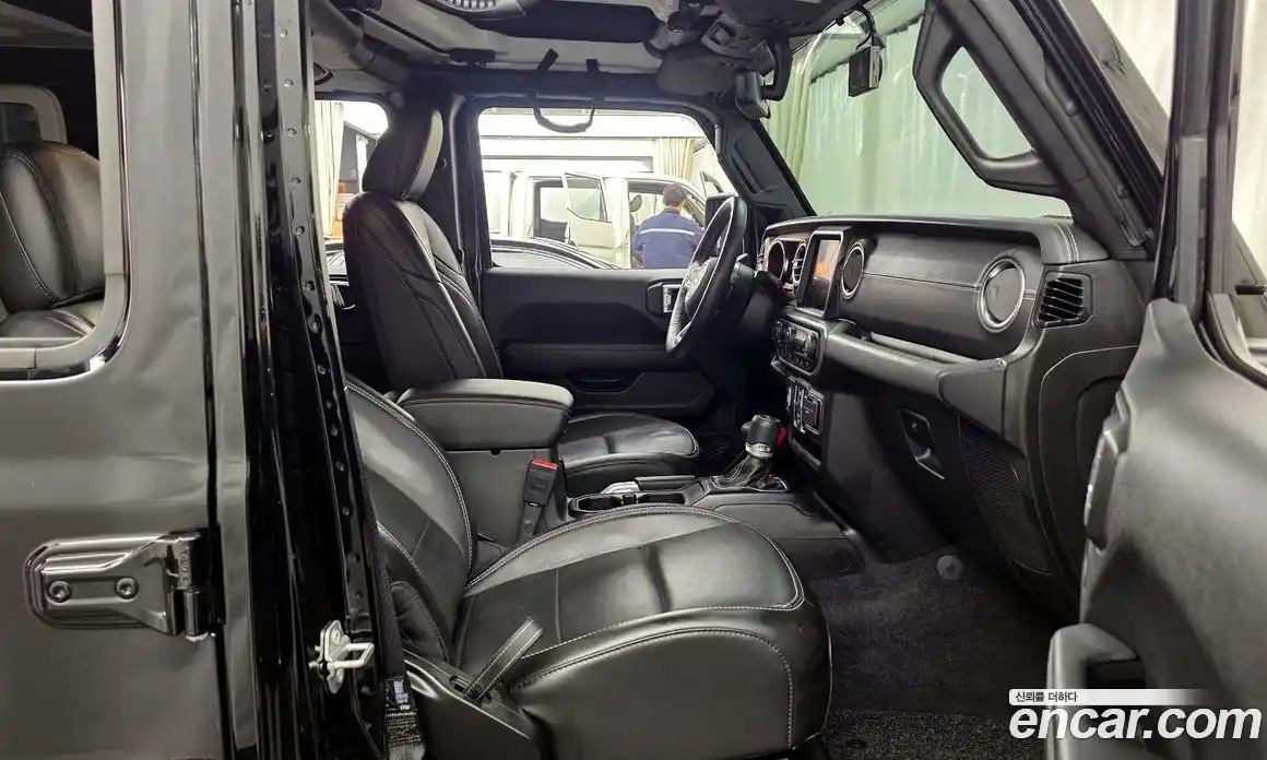 Jeep Wrangler 2021 2.0 Автомат в Москве № 169416, фото 19