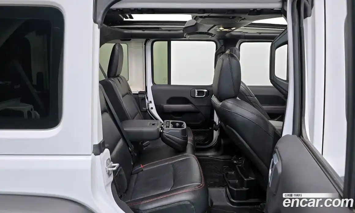 Jeep Wrangler 2020 2.0 Автомат в Москве № 169694, фото 11