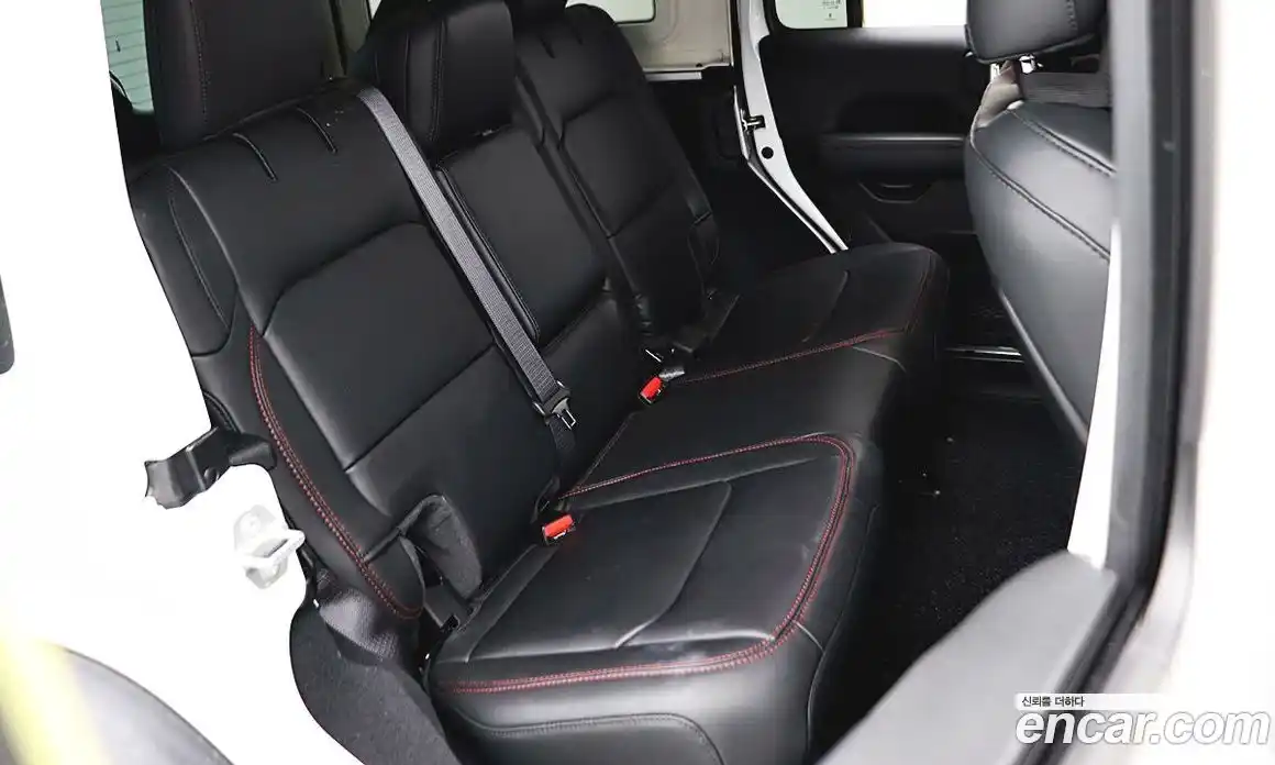 Jeep Wrangler 2024 2.0 Автомат в Москве № 169935, фото 15