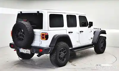Jeep Wrangler 2024 2.0 Автомат в Москве № 169935, миниатюра 4