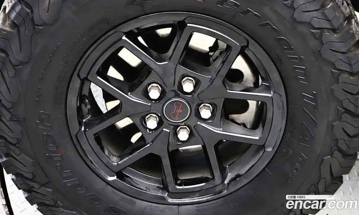 Jeep Wrangler 2024 2.0 Автомат в Москве № 169935, фото 5