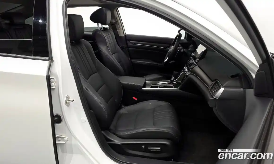 Honda Accord 2018 1.5 Автомат в Москве № 170454, фото 11