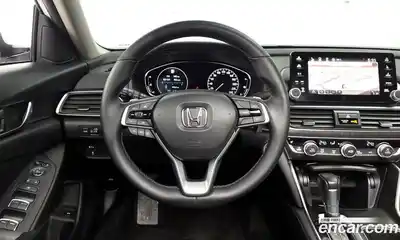 Honda Accord 2018 1.5 Автомат в Москве № 170454, миниатюра 6