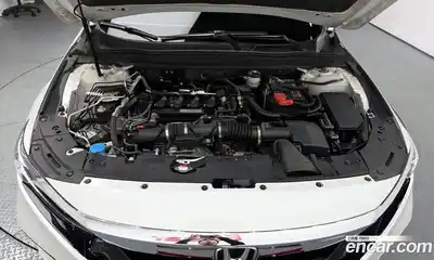 Honda Accord 2018 1.5 Автомат в Москве № 170454, миниатюра 8