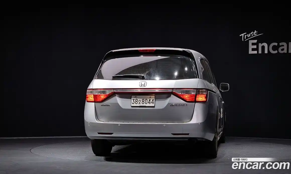 Honda Odyssey 2013 3.5 Автомат в Москве № 170684, фото 16