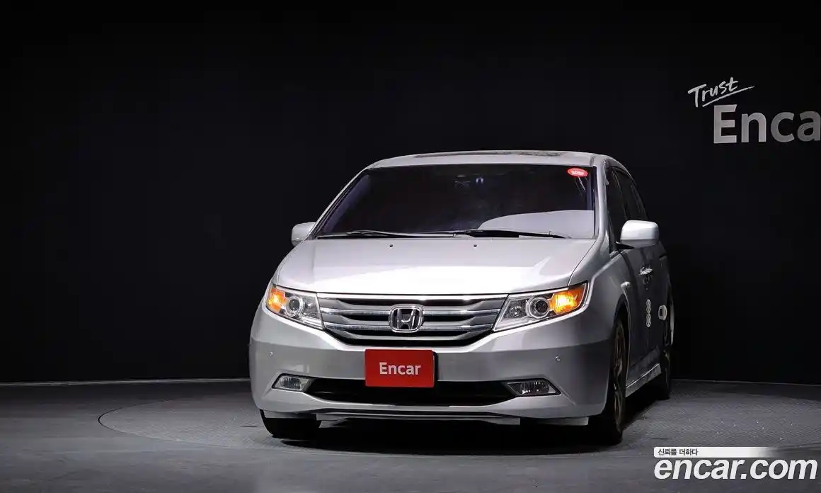 Honda Odyssey 2013 3.5 Автомат в Москве № 170684, фото 20