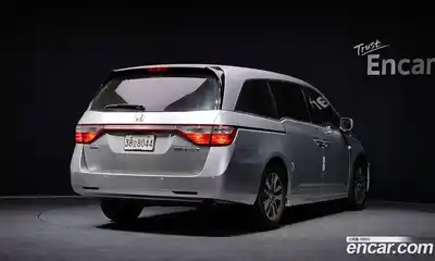 Honda Odyssey 2013 3.5 Автомат в Москве № 170684, миниатюра 4