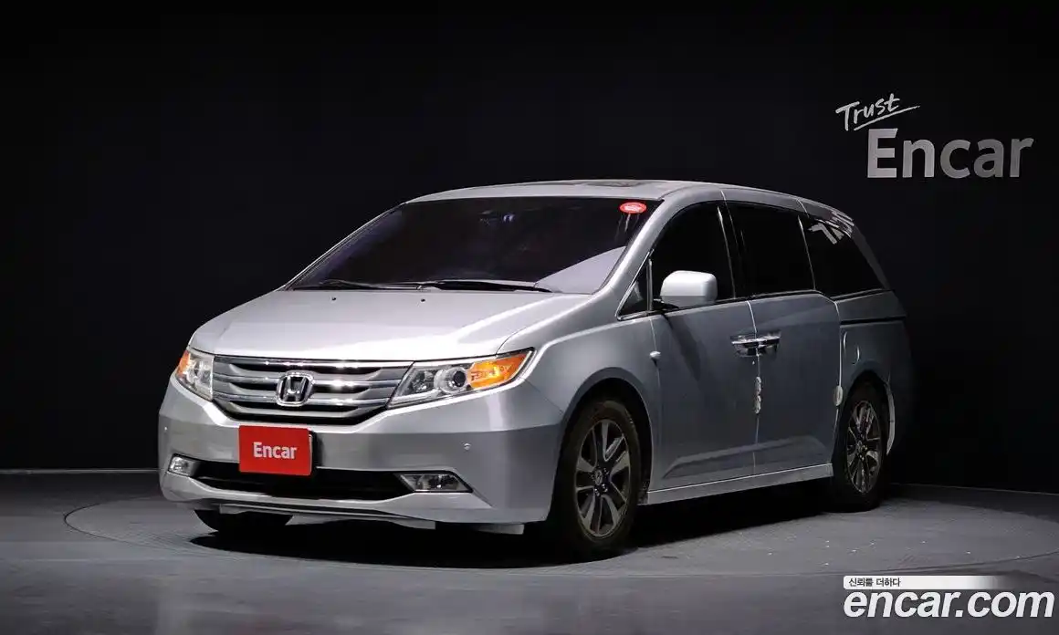 Honda Odyssey 2013 3.5 Автомат в Москве № 170684, фото 7