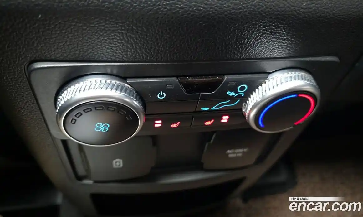 Ford Explorer 2020 2.3 Автомат в Москве № 170870, фото 11