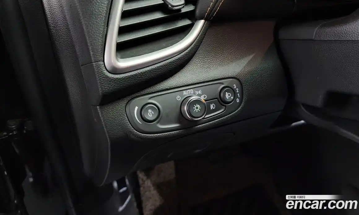 Chevrolet Trax 2020 1.4 Автомат в Москве № 173565, фото 10