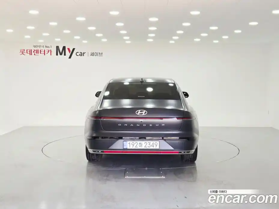 Hyundai Grandeur 2023 3.5 Автомат в Москве № 1762, фото 4