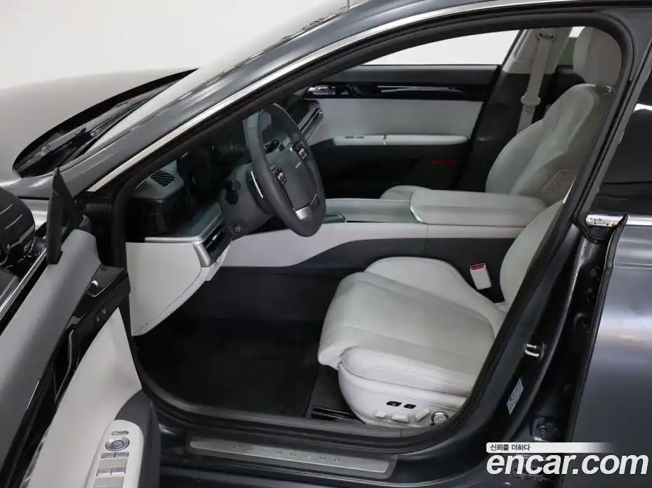 Hyundai Grandeur 2023 3.5 Автомат в Москве № 1762, фото 9