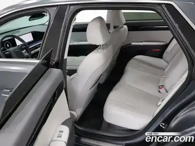 Hyundai Grandeur 2023 3.5 Автомат в Москве № 1762, миниатюра 10