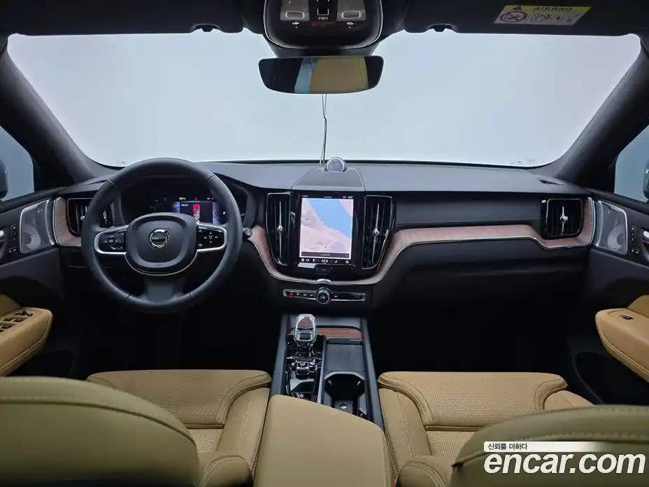 Volvo XC60 2025 2.0 Автомат в Москве № 177029, фото 7