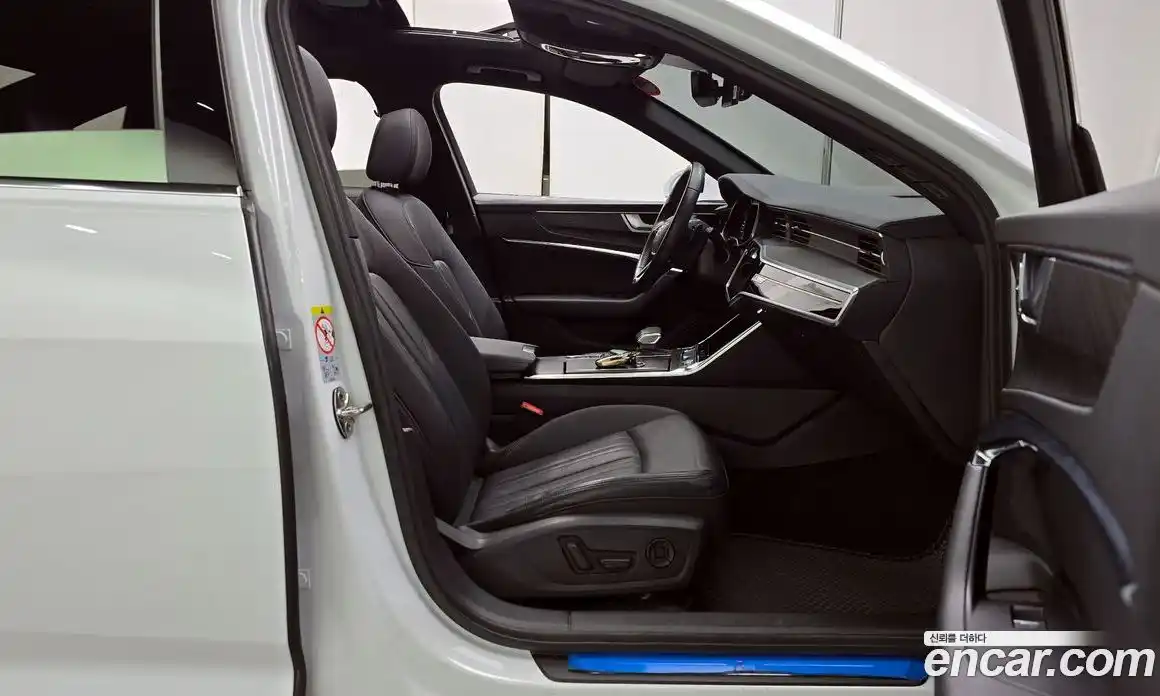 Audi A6 2021 2.0 Автомат в Москве № 177200, фото 18