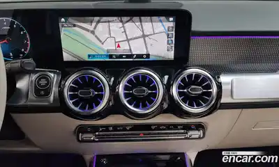 Mercedes-Benz GLB-Class, 2021