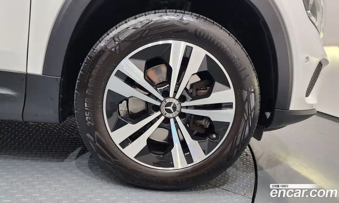 Mercedes-Benz GLB-Class 2021 2.0 Автомат в Москве № 177776, фото 10