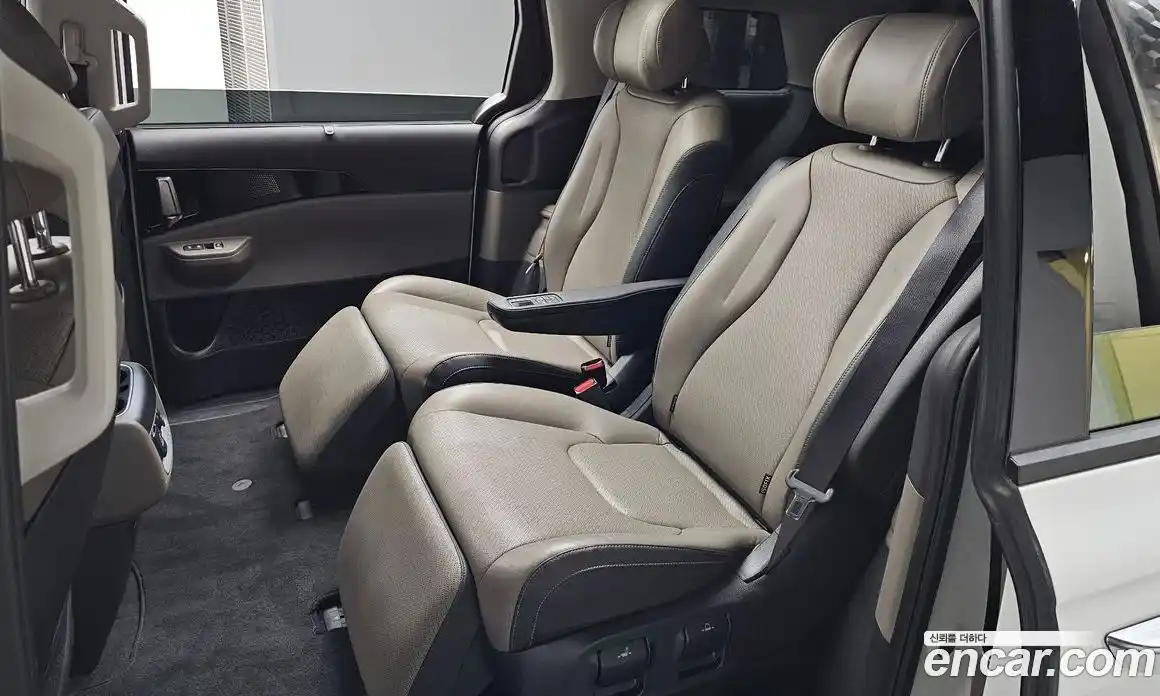 Kia Canival 2024 1.6 Автомат в Москве № 17812, фото 16