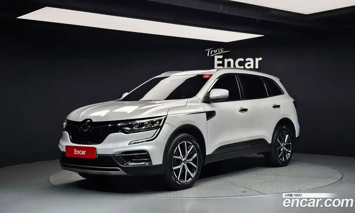 Renault QM6 2023 2.0 Автомат в Москве № 178413, фото 13