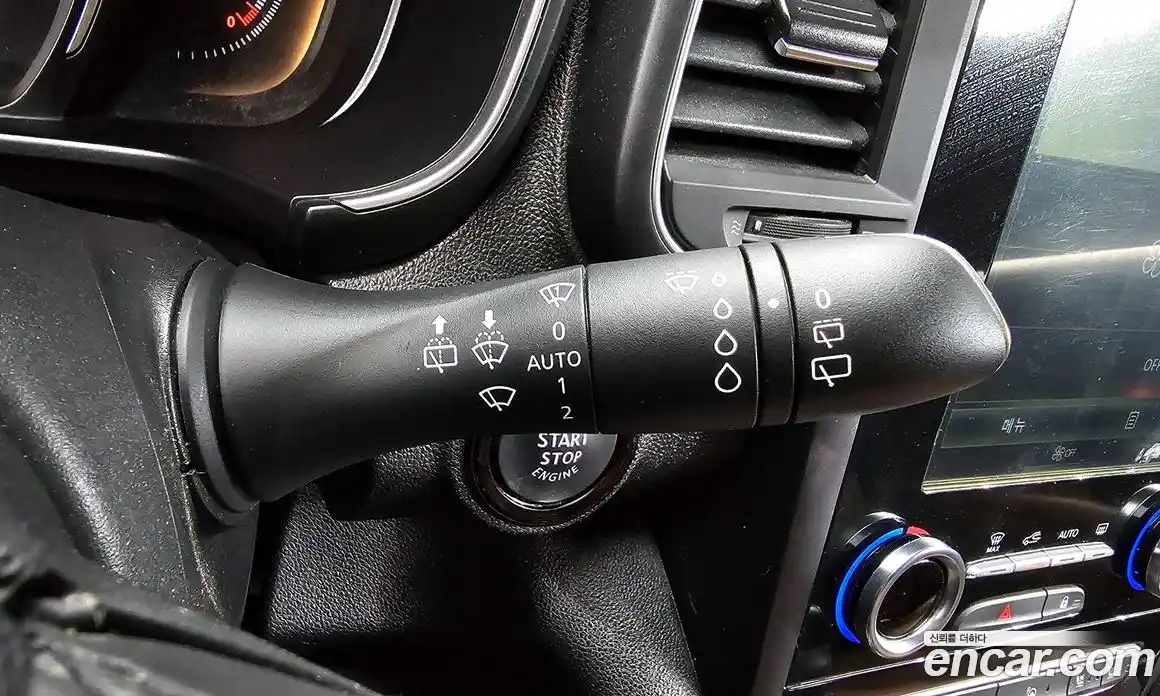 Renault QM6 2023 2.0 Автомат в Москве № 178413, фото 16