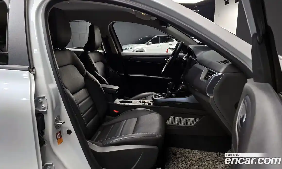 Renault XM3 2021 1.6 Автомат в Москве № 178768, фото 19