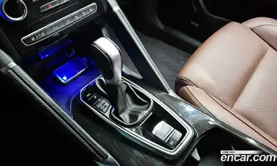 Renault QM6 2019 2.0 Автомат в Москве № 179925, миниатюра 9