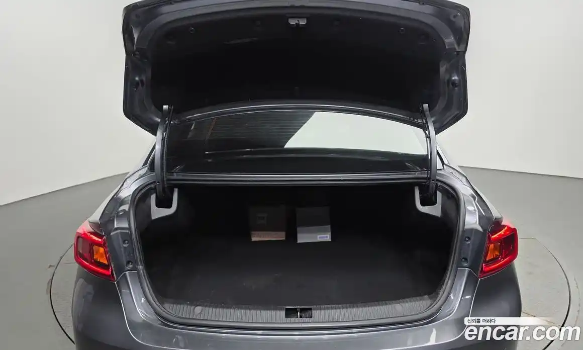 Renault SM6 2019 2.0 Автомат в Москве № 185267, фото 6