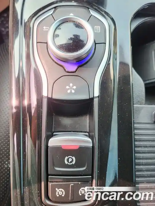 Renault SM6 2017 2.0 Автомат в Москве № 185718, фото 18