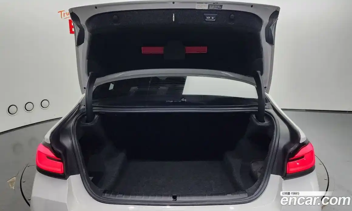 BMW 5-Series 2023 2.0 Автомат в Москве № 188955, фото 3