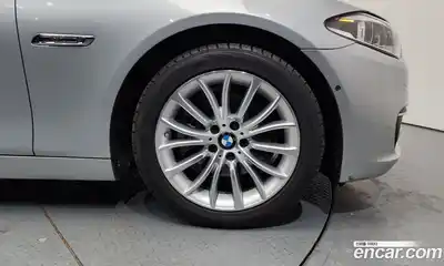 BMW 5-Series 2015 2.0 Автомат в Москве № 191236, миниатюра 3