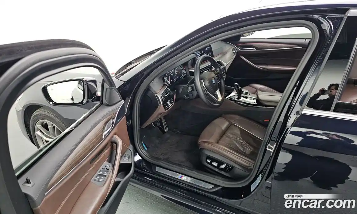 BMW 5-Series 2018 2.0 Автомат в Москве № 192898, фото 10