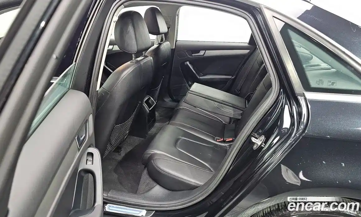 Audi A4 2011 2.0 Автомат в Москве № 193034, фото 4