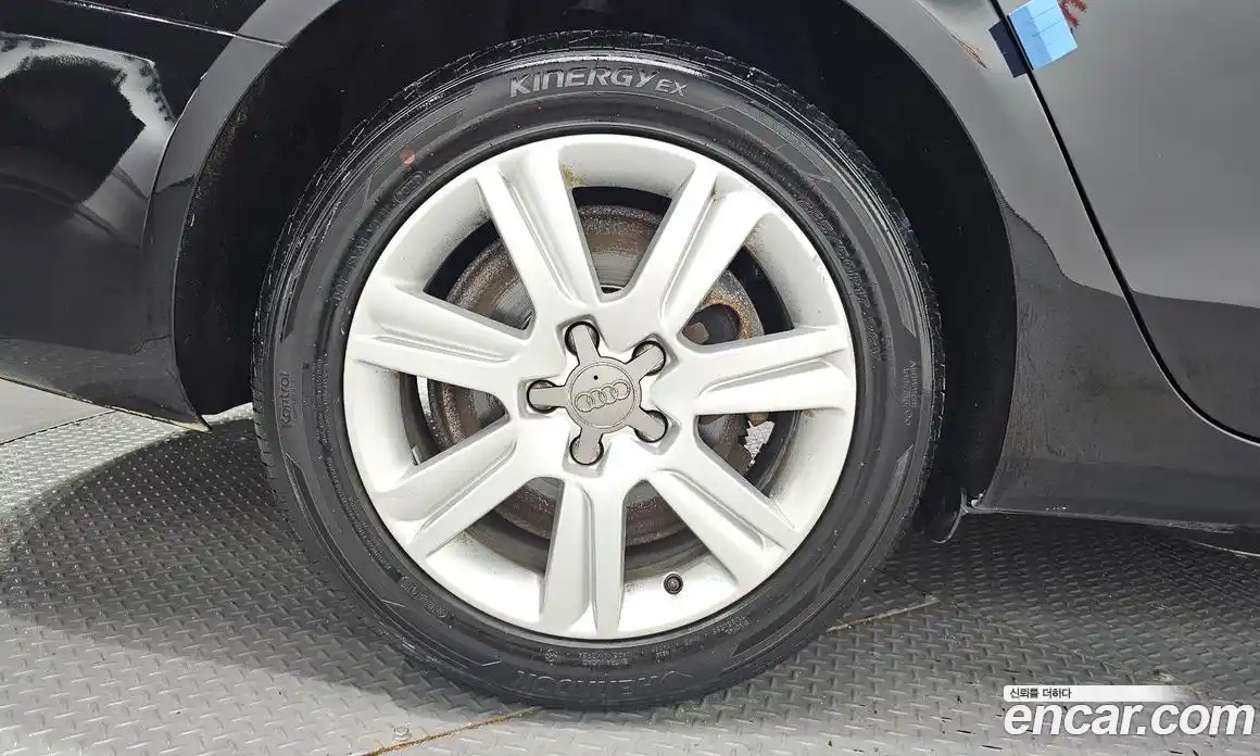 Audi A4 2011 2.0 Автомат в Москве № 193034, фото 9